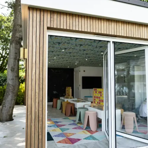 Coconuts Clubhouse Interior