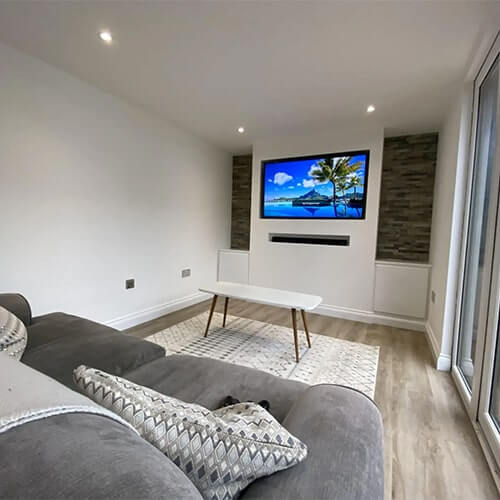 garden-room-with-TV-min garden room with TV