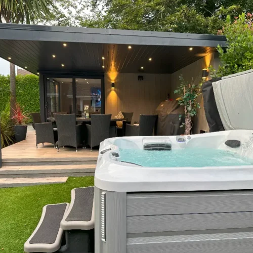 Garden Room with Patio